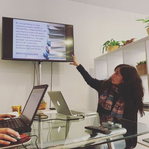 Felicidad nos da una charla sobre StoryTelling