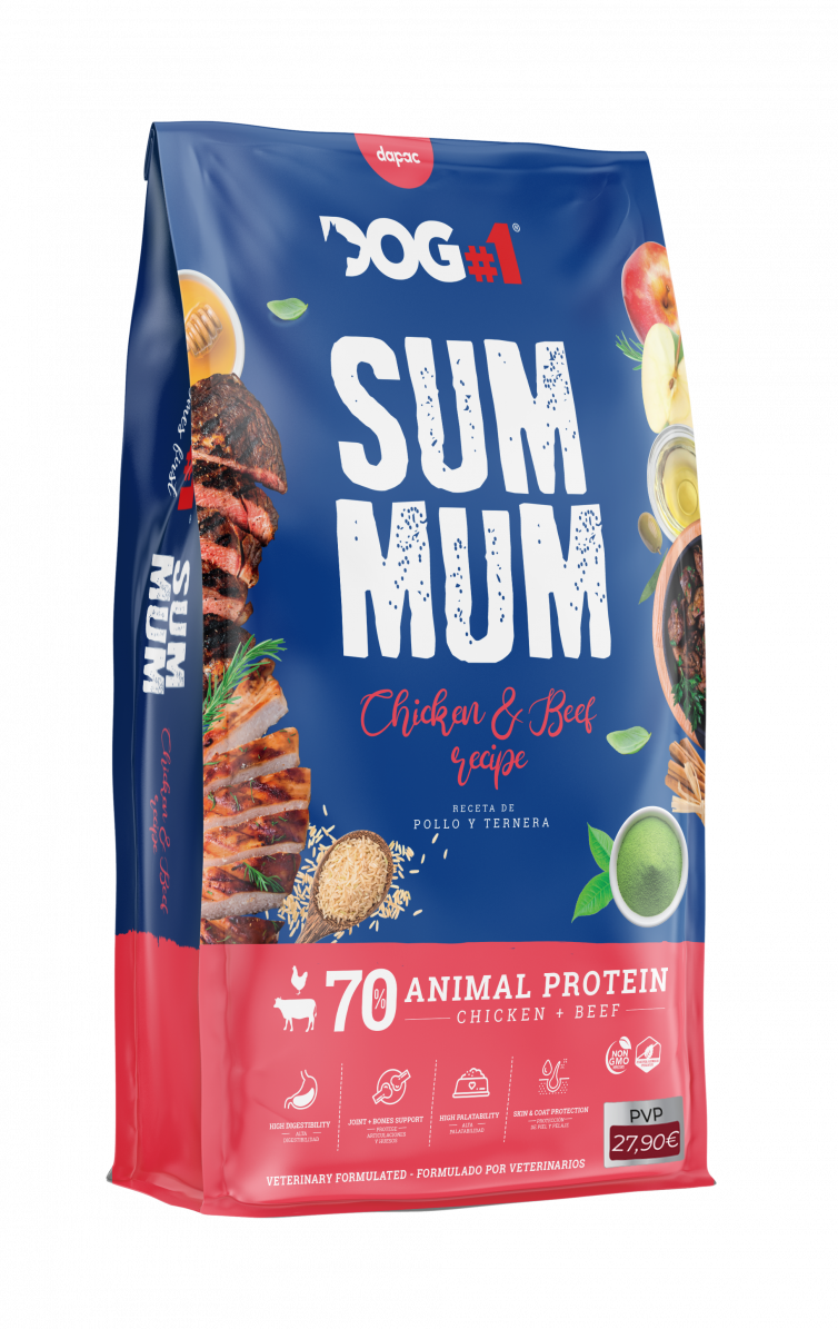 Diseño gráfico de los sacos de packaging para el pienso alimento para perros súmmum agencia de branding y diseño brandesign