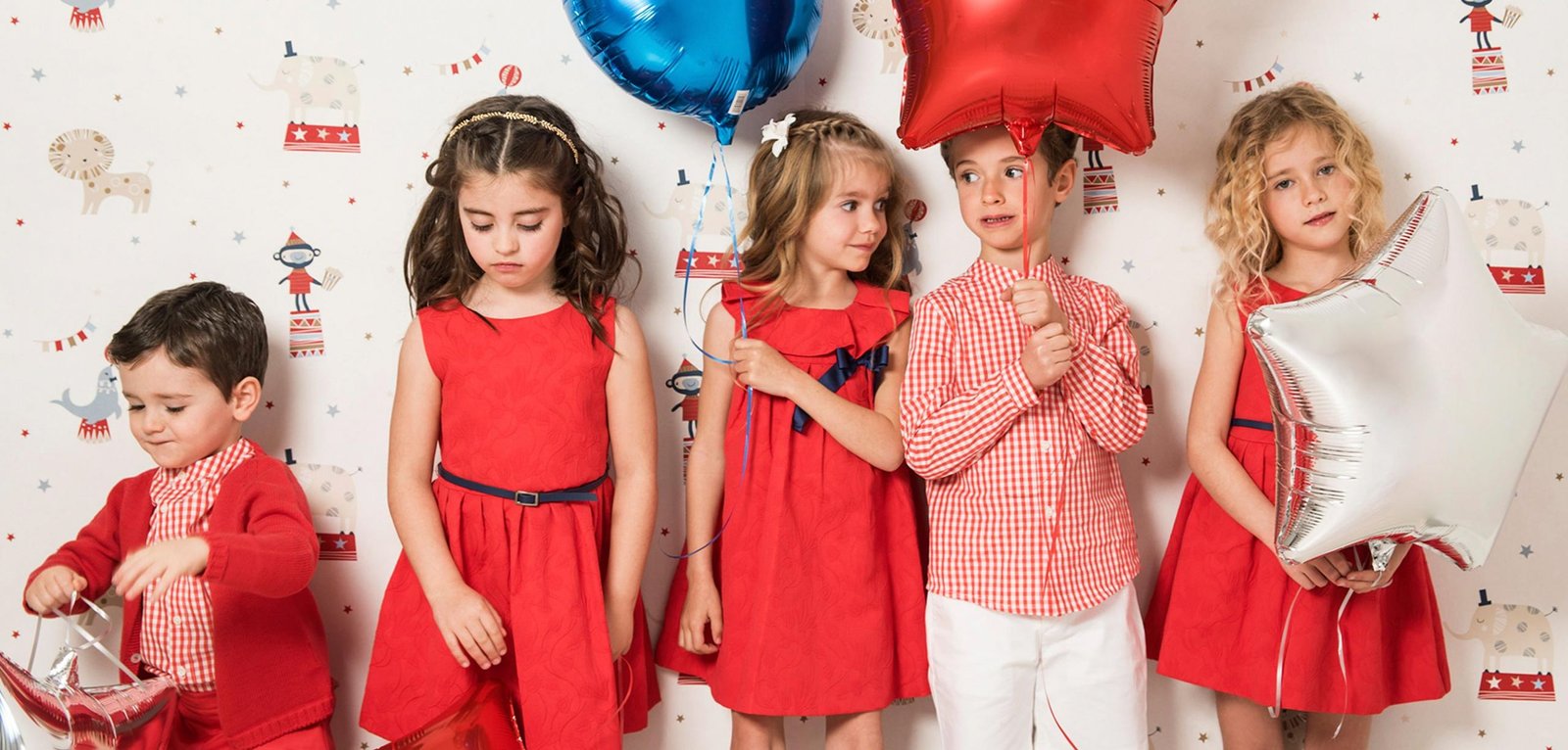 look book y bodegón de fotos de moda de ropa para niñas