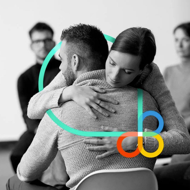 Diseño de folletos y material educativo para programa de formación en Madrid.