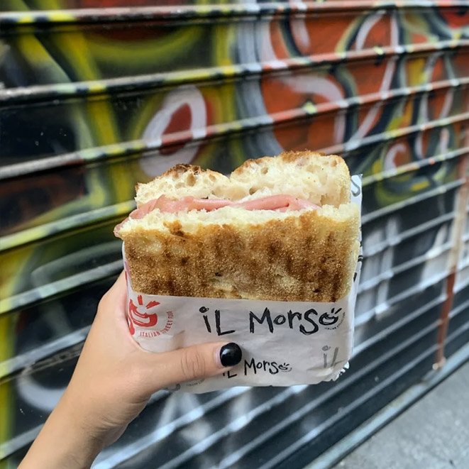 diseño del papel desengrasante, menu, triptico y material impreso de la marca de restauración en madrid